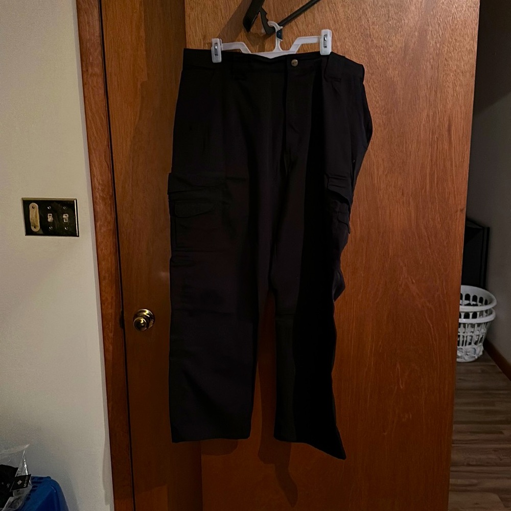 Try-Spec VPO040095 BDU Pant, black in color. Pants good shape, no rips/tears